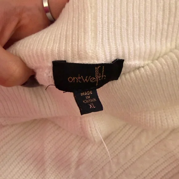 White Knit Pants with Button Detail - Picture 3 of 3